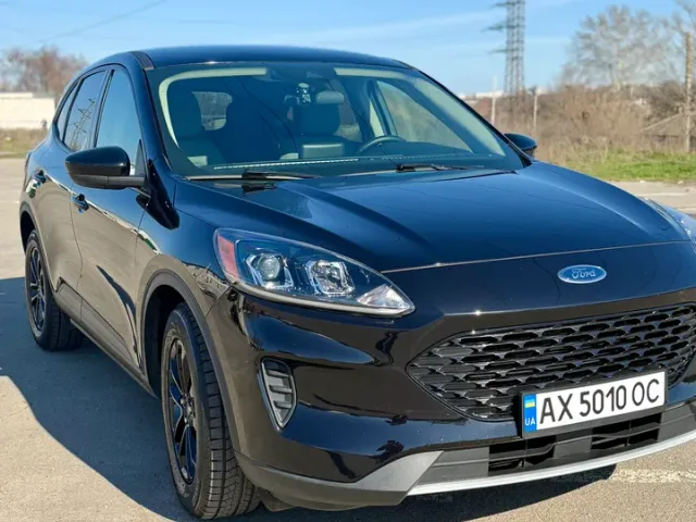 Ford Escape - фото 3