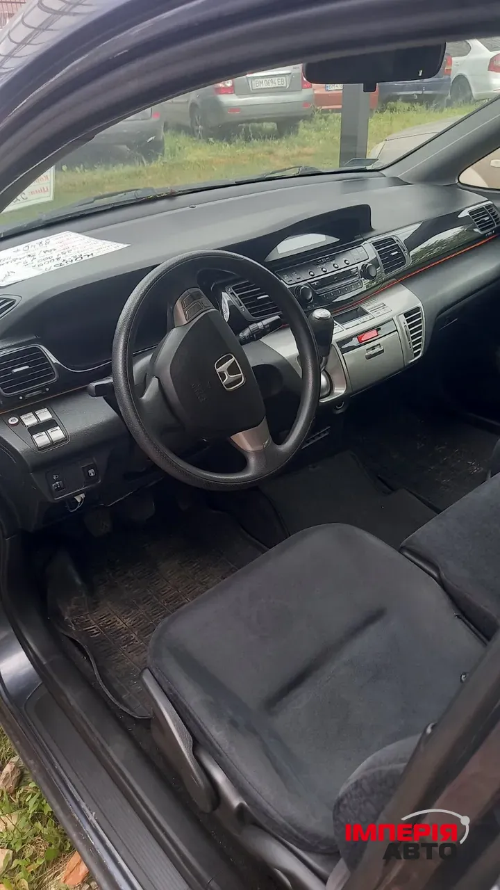 Honda FR-V - фото 9