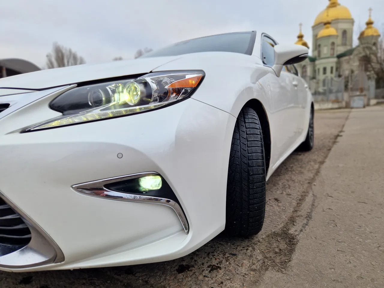 Lexus ES - фото 10