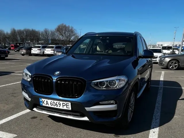 BMW X3 - фото 1