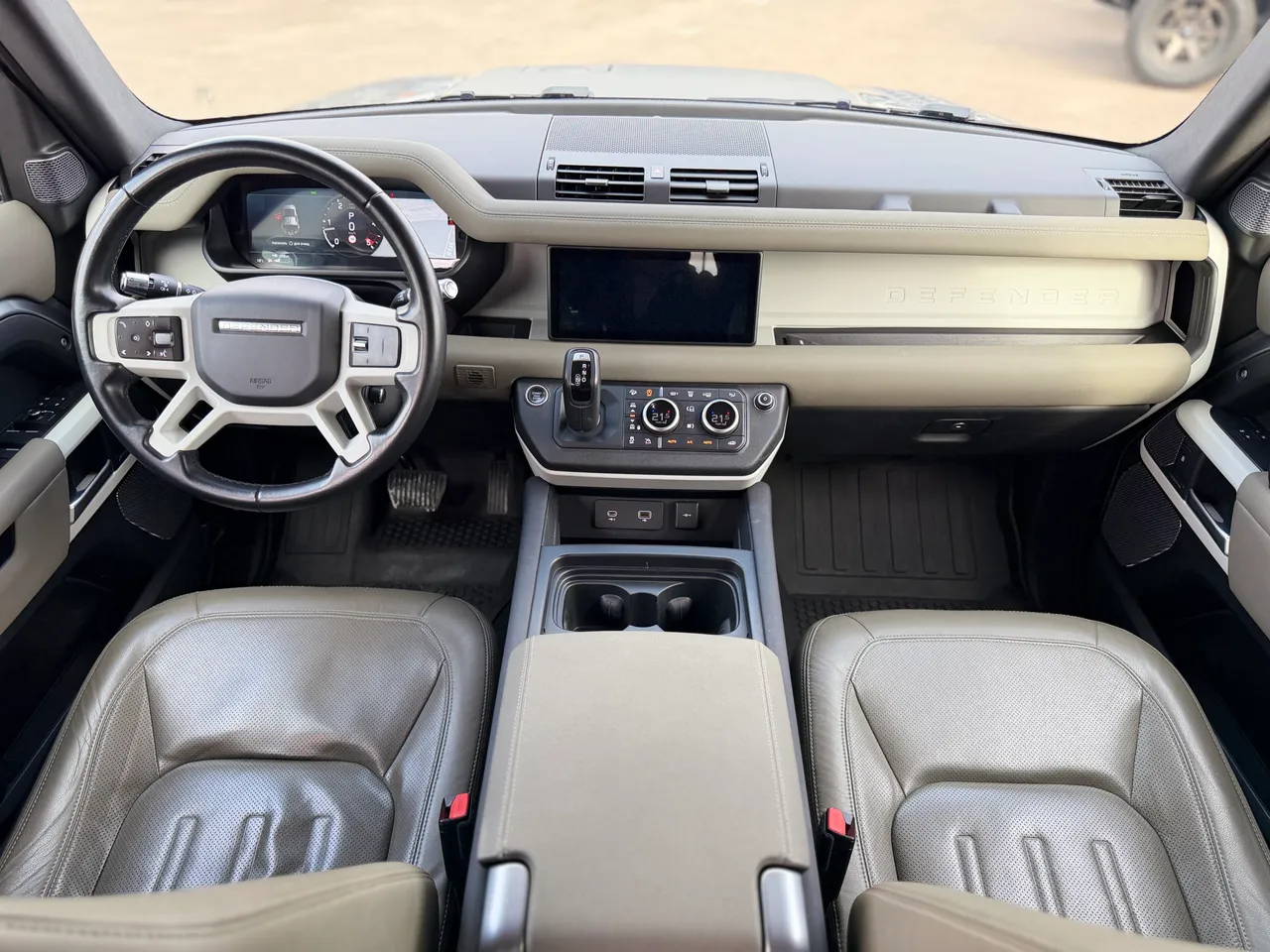 Land Rover Defender - фото 13