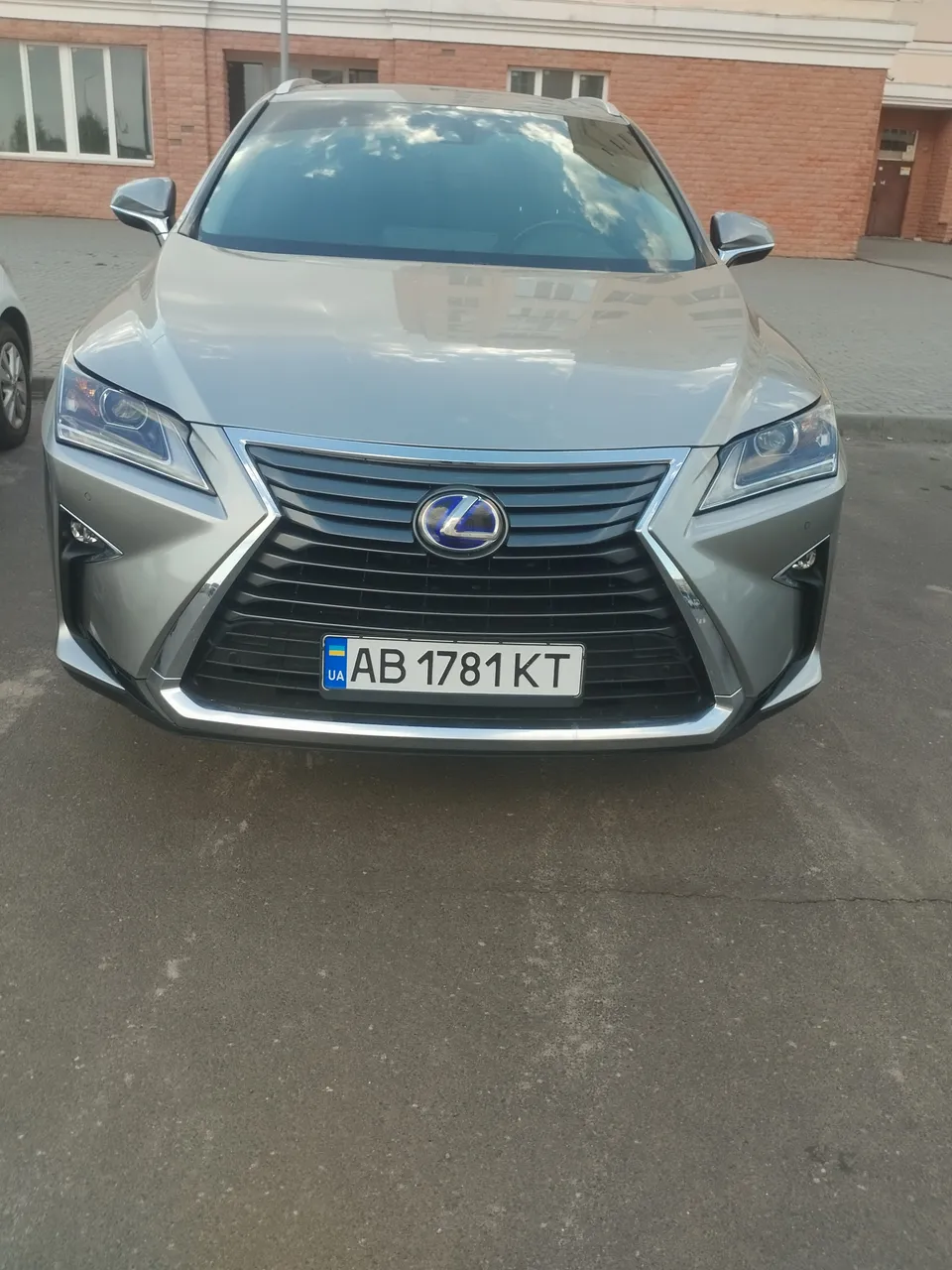 Lexus RX - фото 2