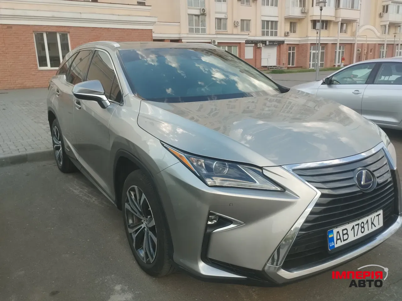 Lexus RX - фото 4