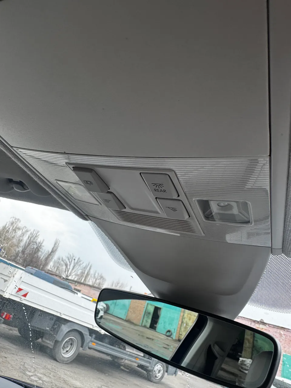 Volkswagen Tiguan - фото 21