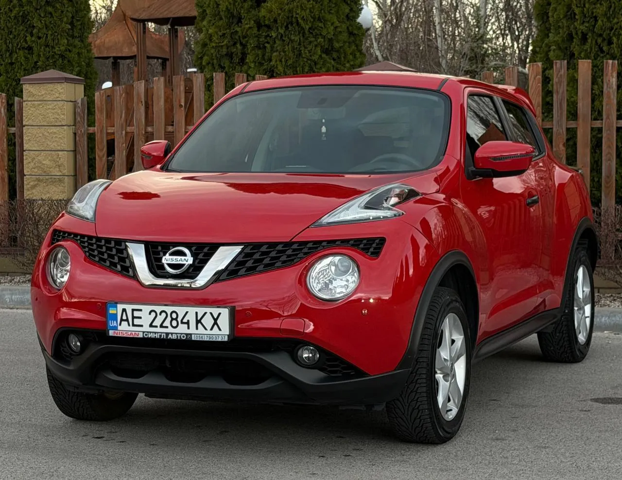 Nissan Juke - фото 1