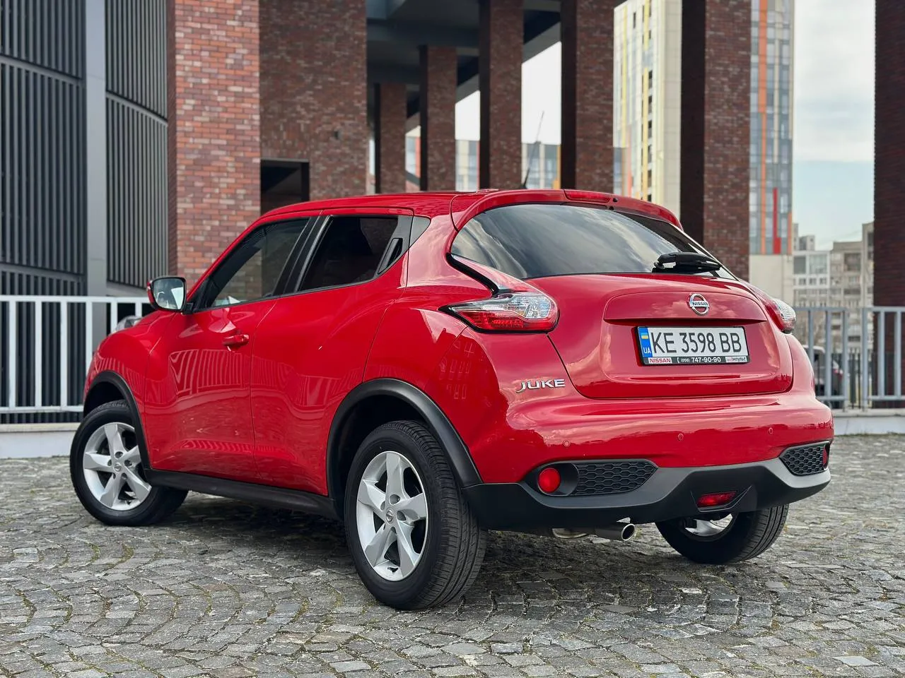Nissan Juke - фото 6