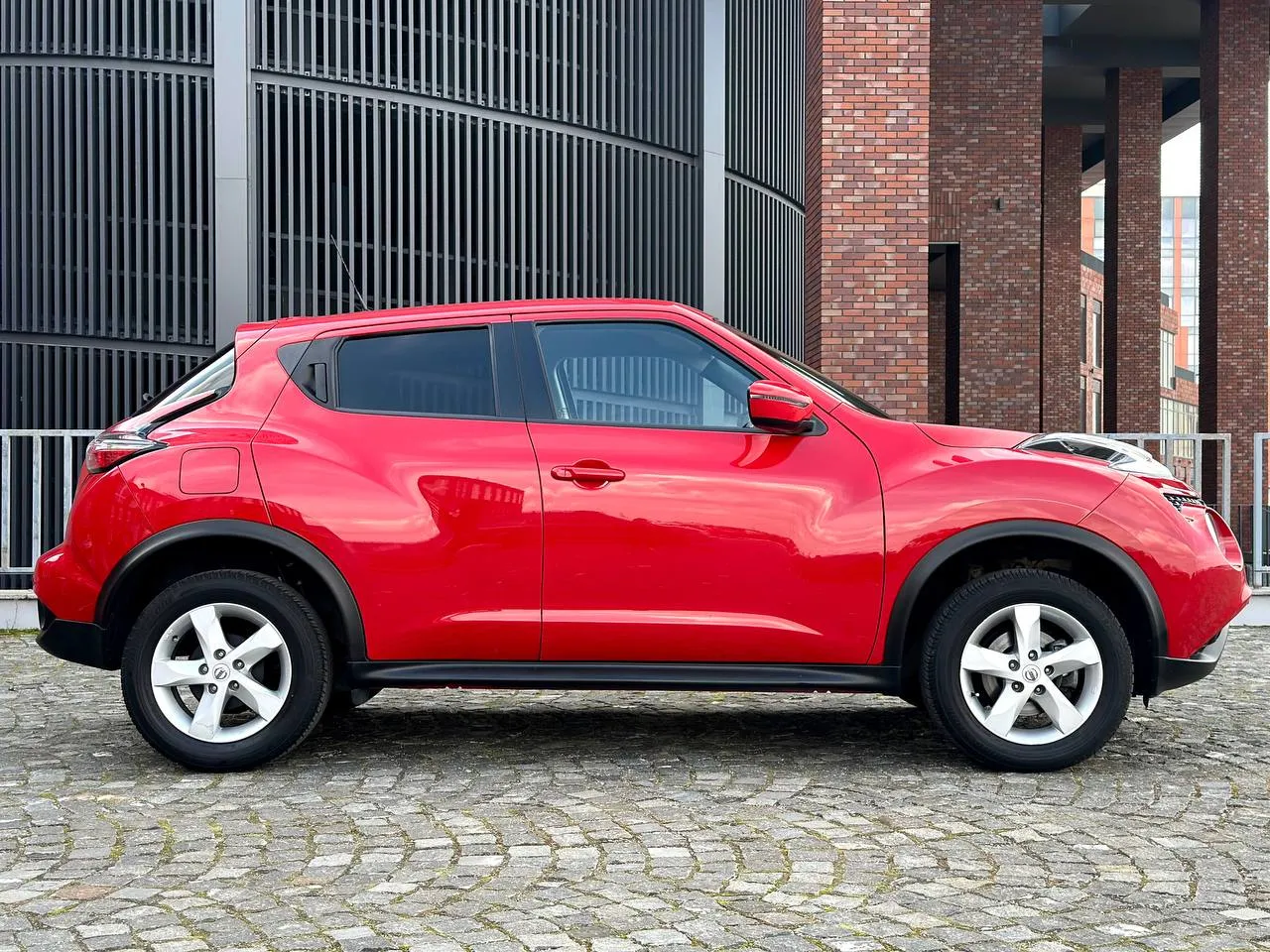 Nissan Juke - фото 9