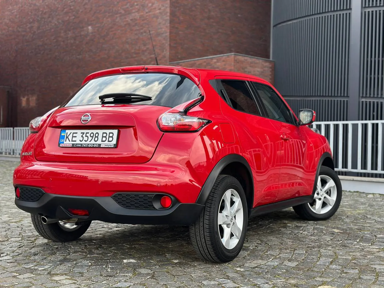 Nissan Juke - фото 7