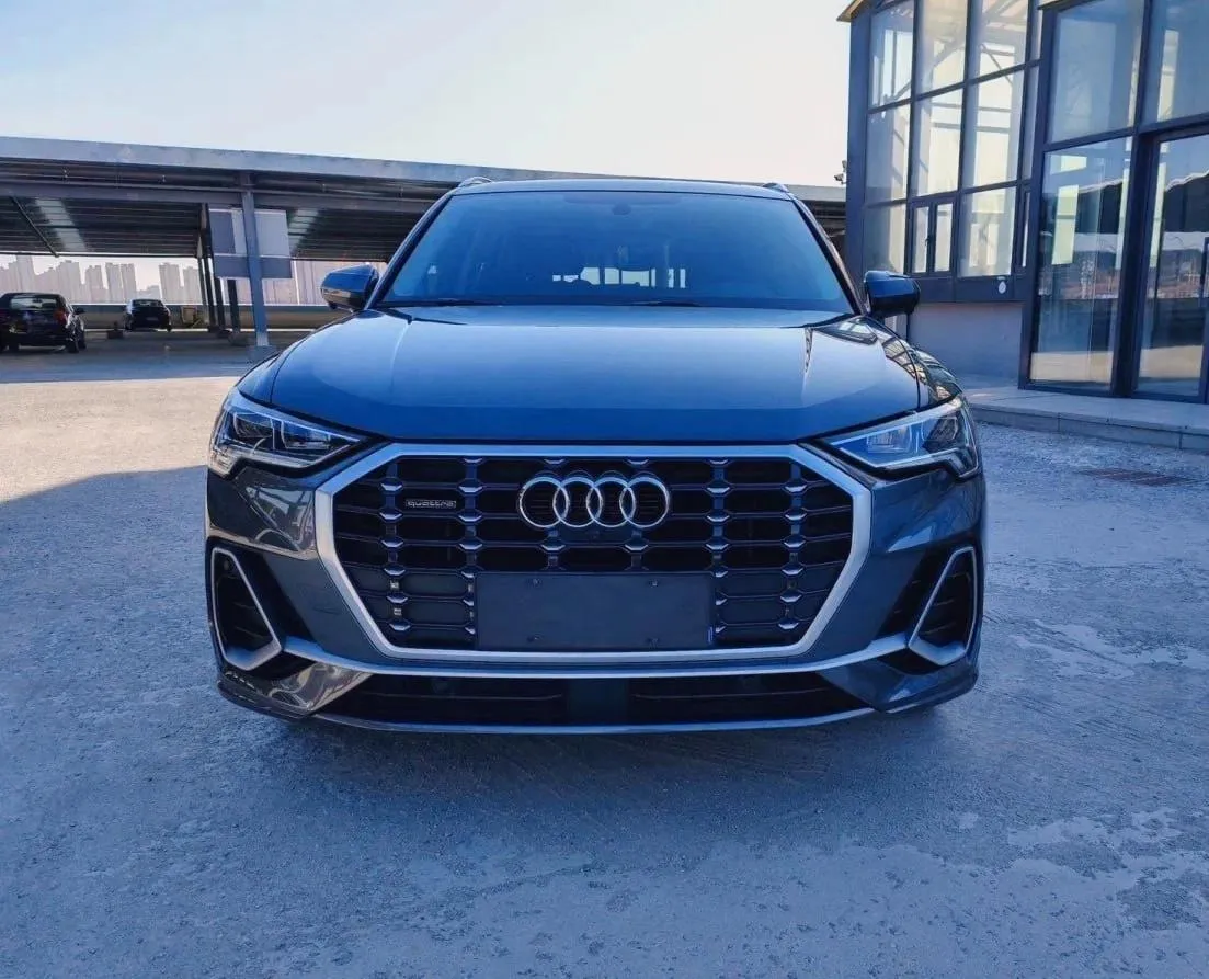 Audi Q3 - фото 2