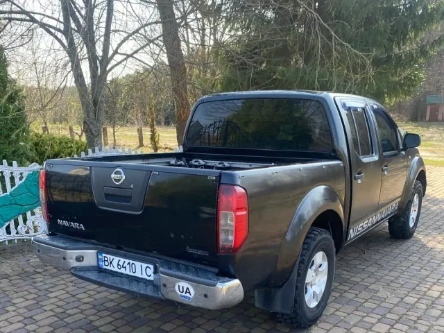 Nissan Navara (Frontier) - фото 2