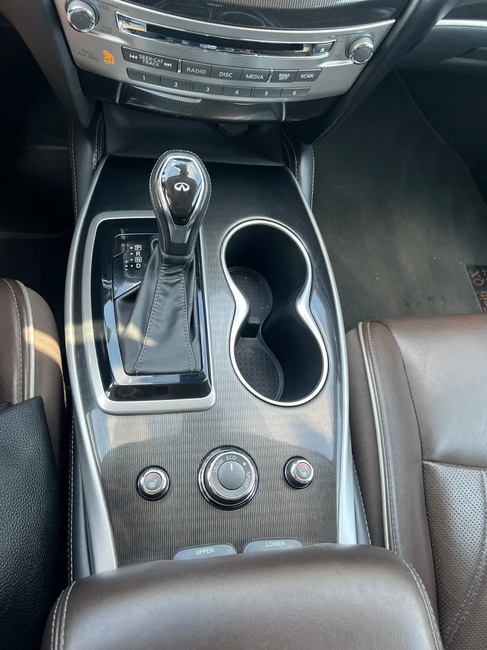 Infiniti QX60 - фото 8