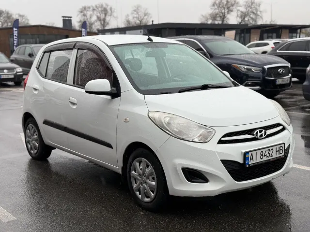 Hyundai i10 - фото 3