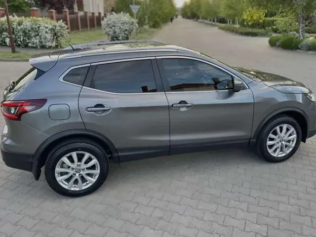 Nissan Rogue Sport - фото 5