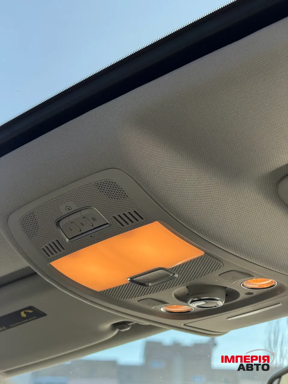 Audi A4 - фото 31