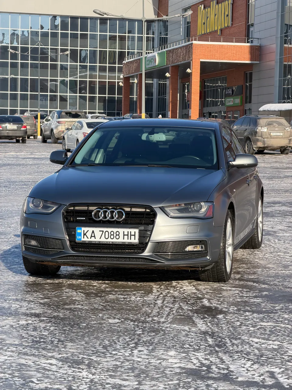 Audi A4 - фото 3