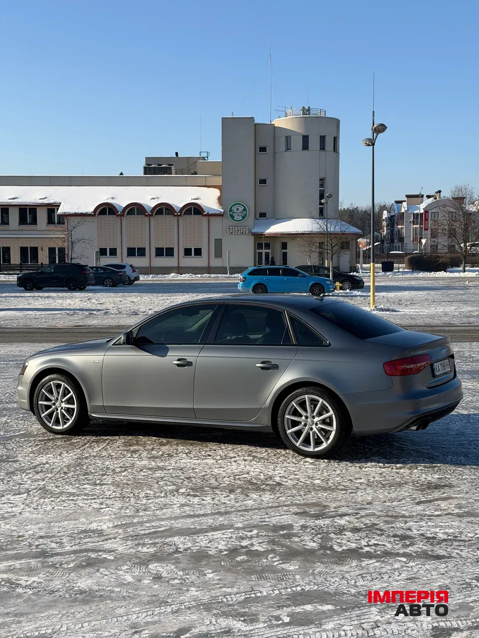 Audi A4 - фото 13