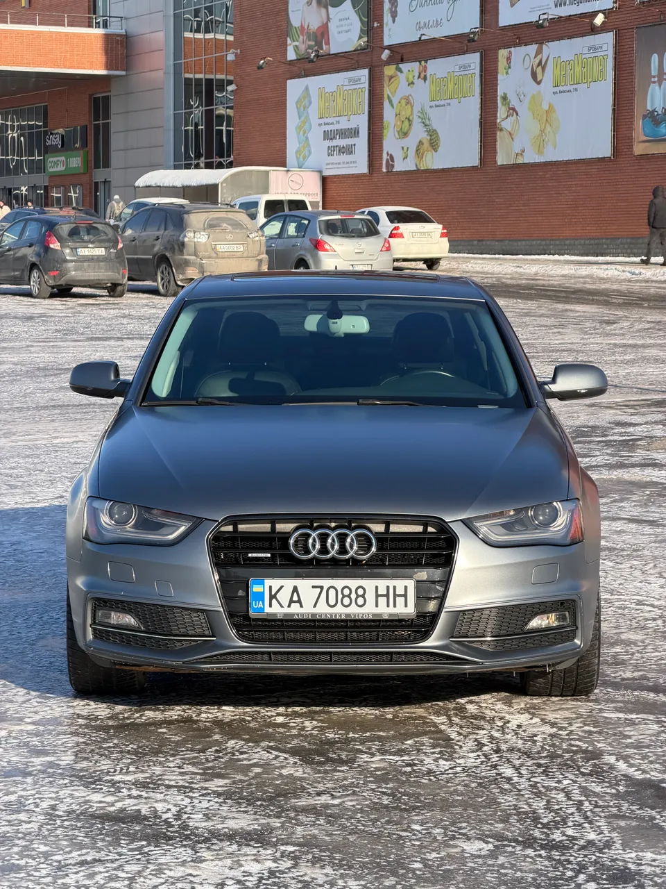 Audi A4 - фото 4