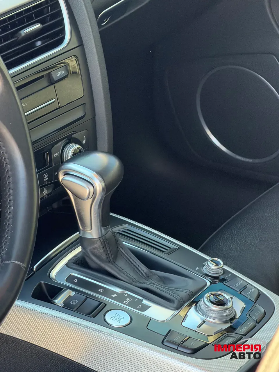 Audi A4 - фото 20