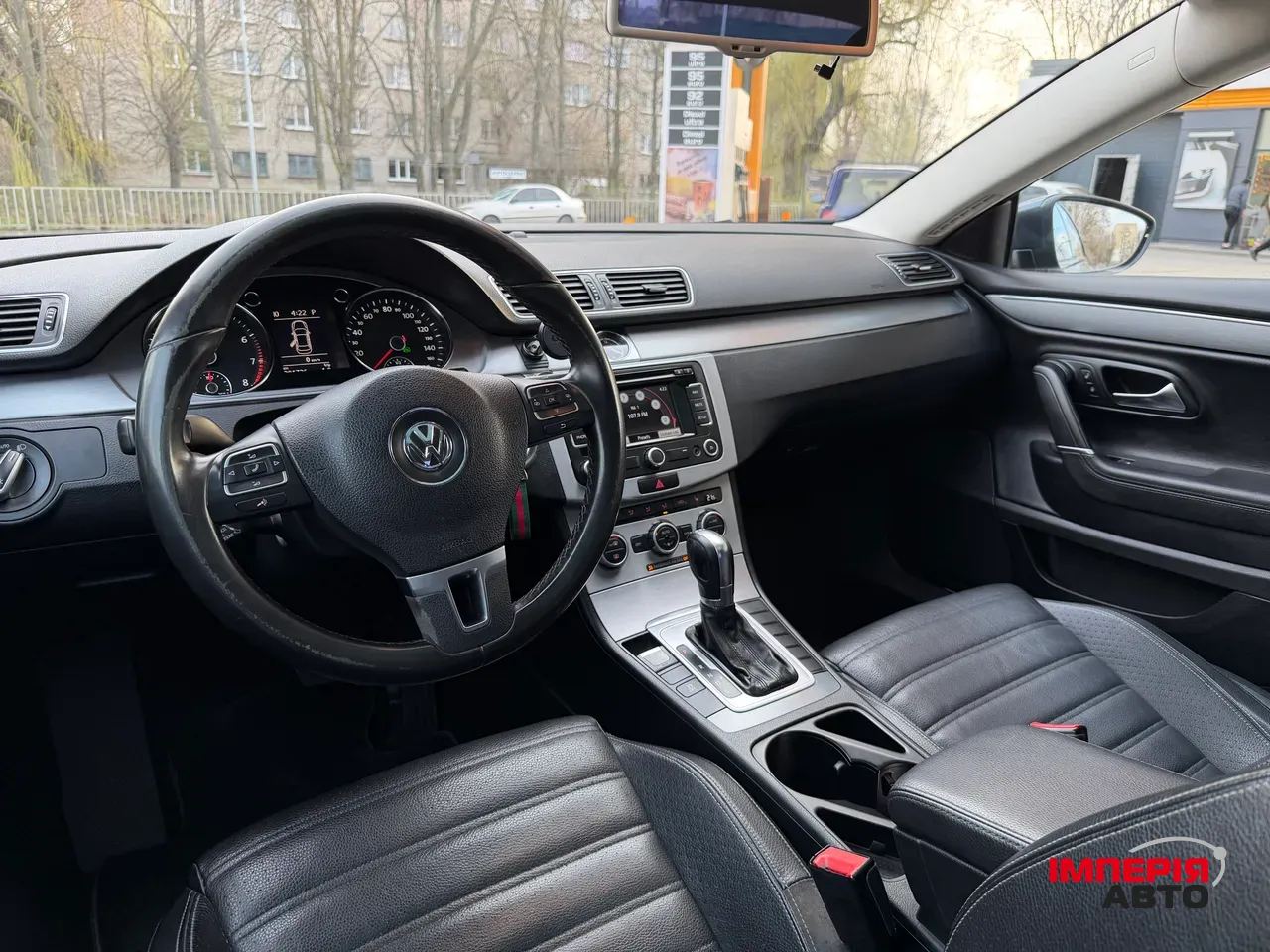 Volkswagen Passat CC - фото 9