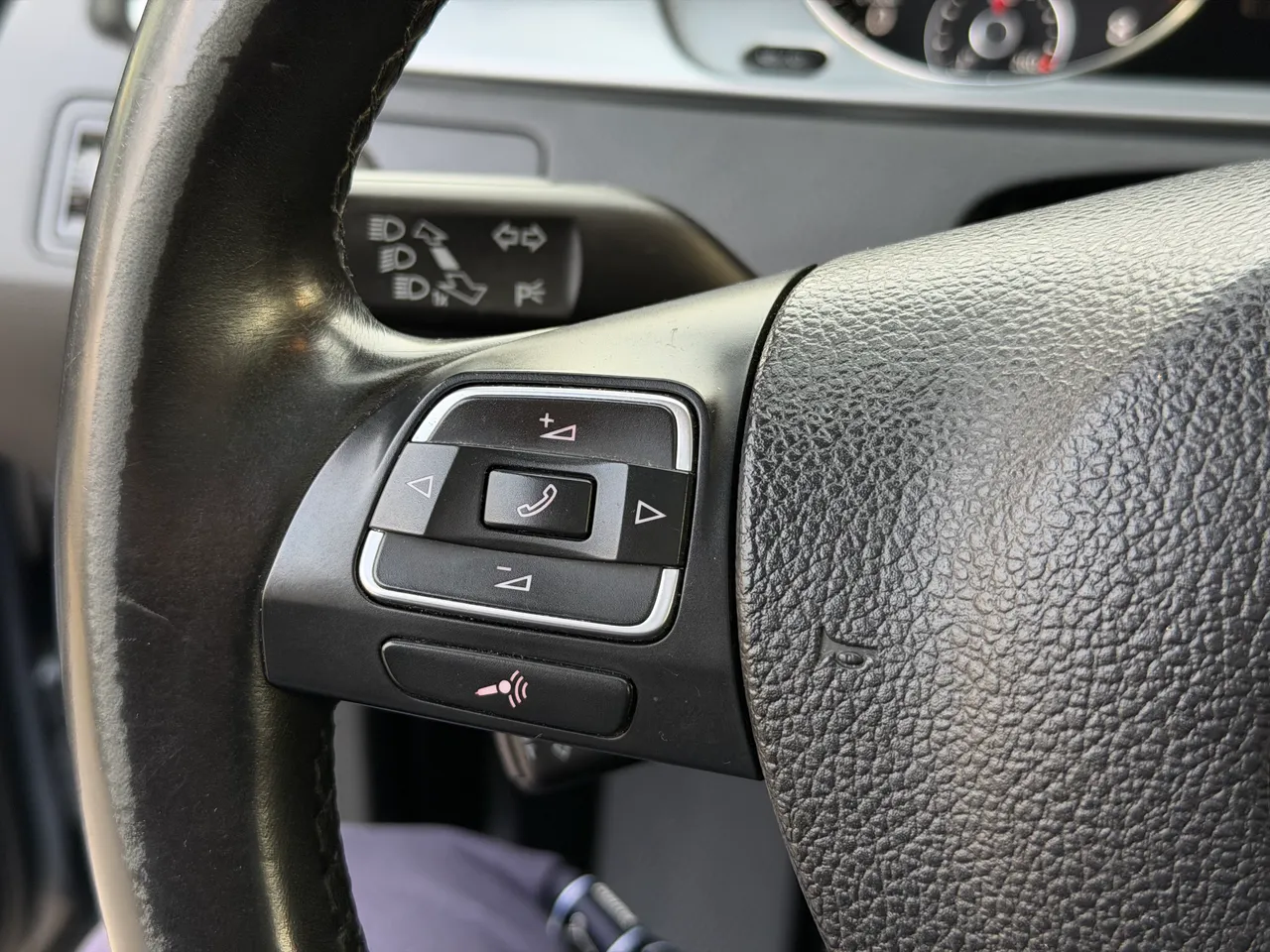 Volkswagen Passat CC - фото 44