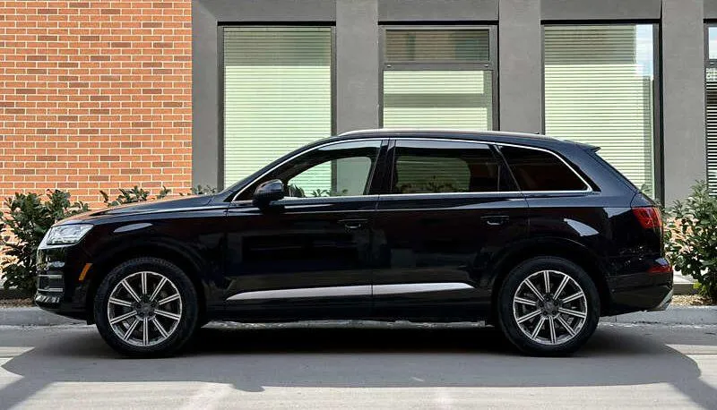 Audi Q7 - фото 4
