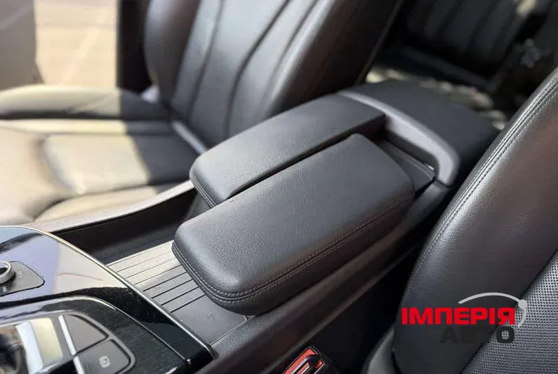 Audi Q7 - фото 10