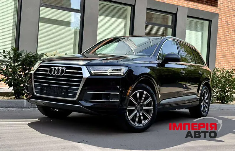 Audi Q7 - фото 3