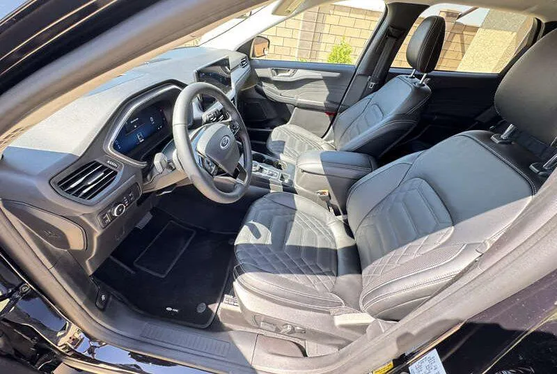 Ford Escape - фото 12