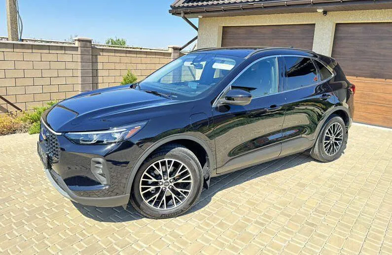 Ford Escape - фото 9