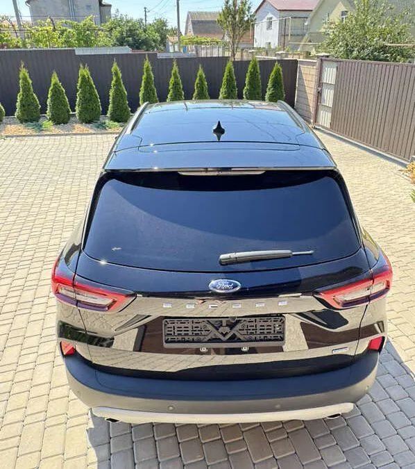Ford Escape - фото 6