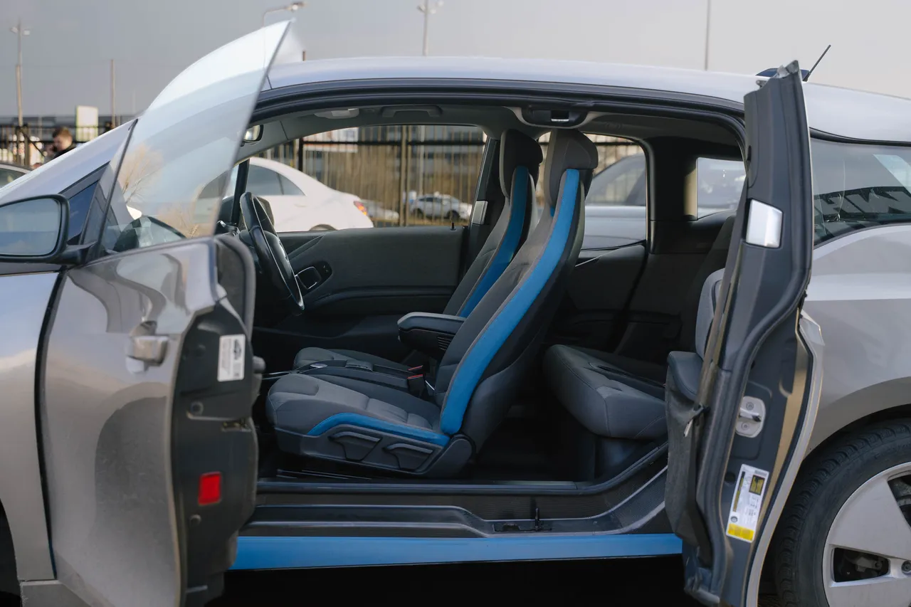 BMW i3 - фото 17