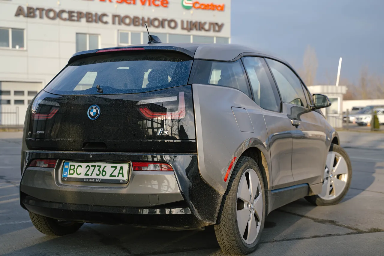 BMW i3 - фото 21