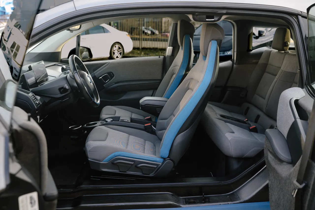 BMW i3 - фото 15