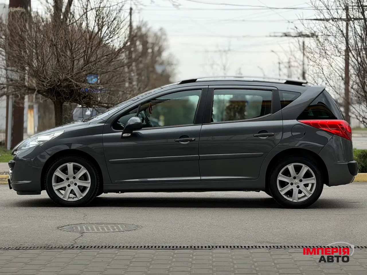 Peugeot 207 - фото 2