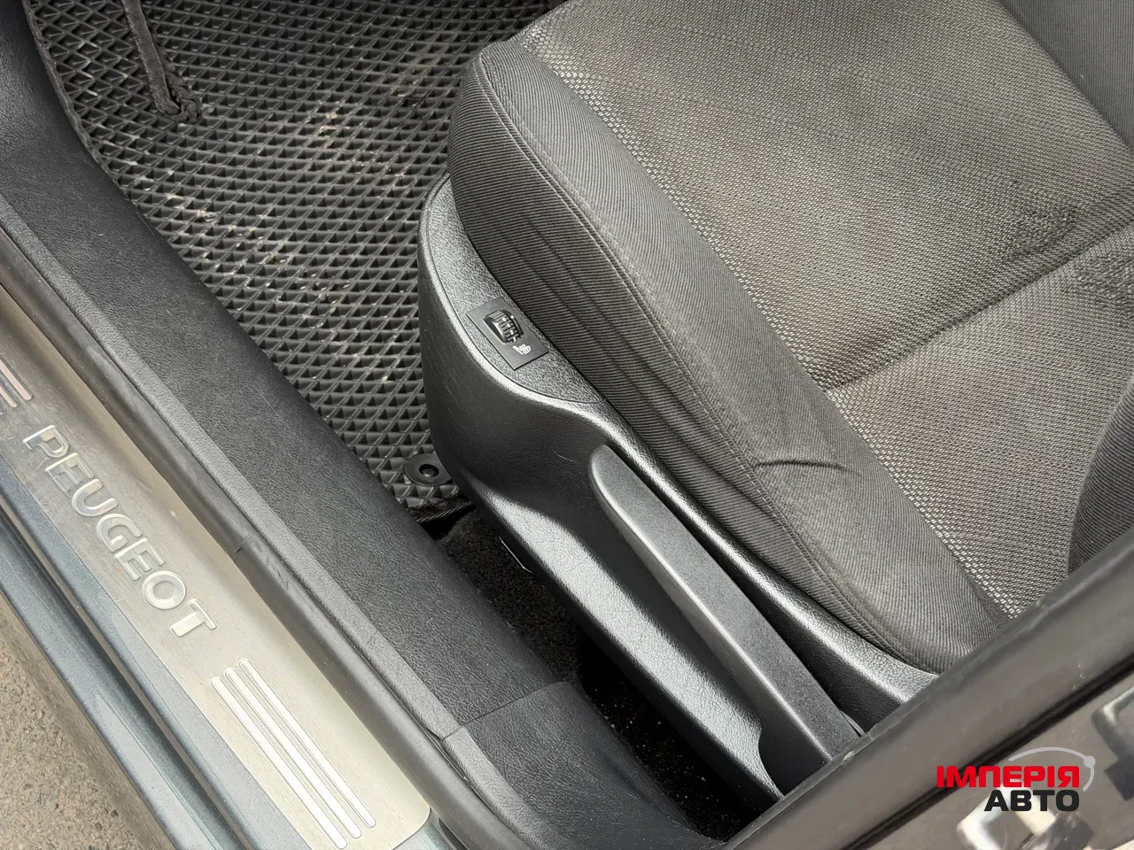 Peugeot 207 - фото 39