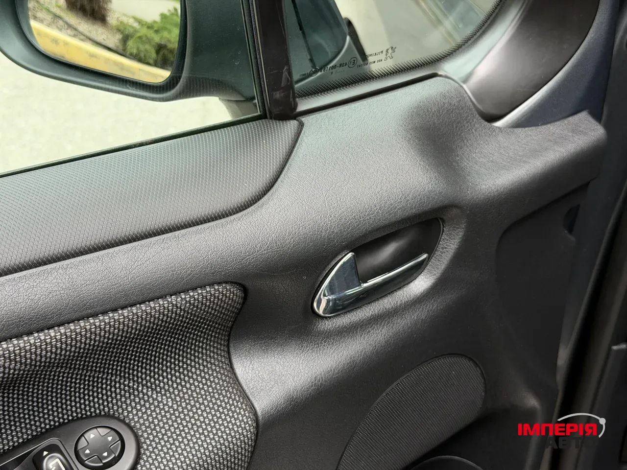 Peugeot 207 - фото 37