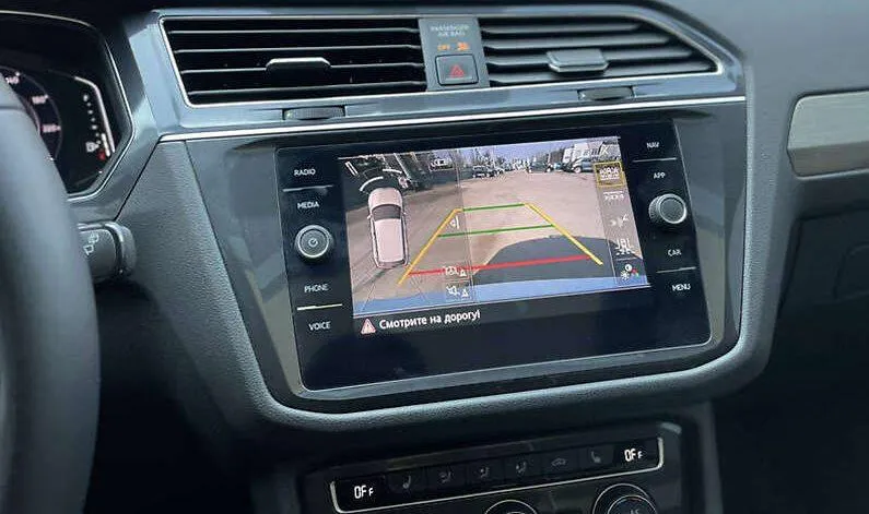 Volkswagen Tiguan - фото 21