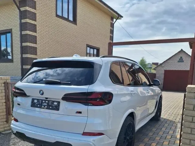 BMW X5 - фото 4