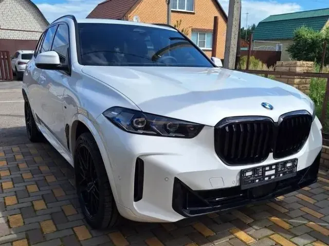 BMW X5 - фото 2