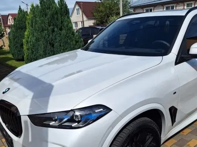BMW X5 - фото 3