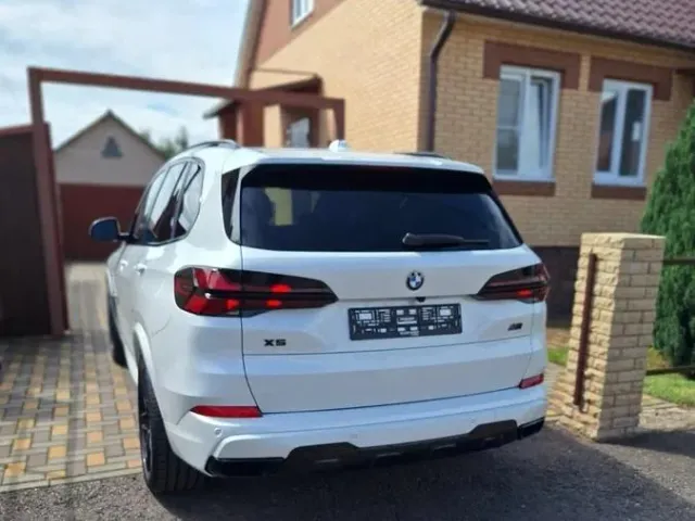 BMW X5 - фото 5