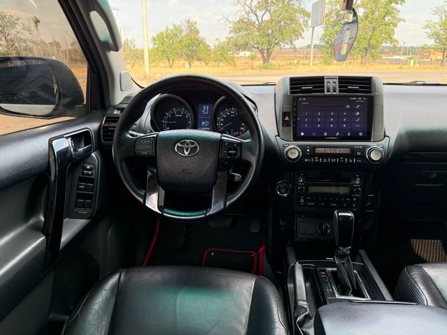 Toyota Land Cruiser Prado - фото 3