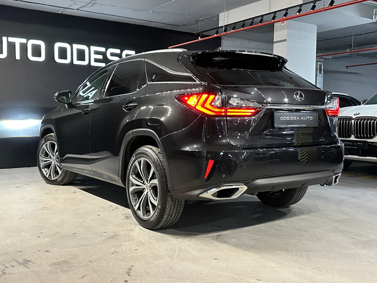 Lexus RX - фото 7