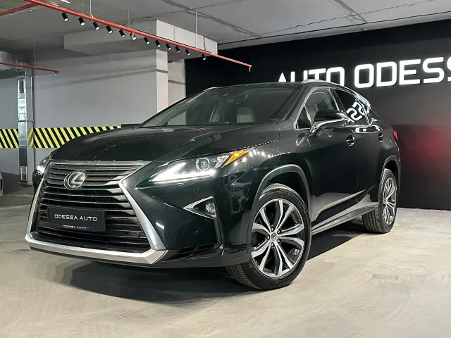 Lexus RX - фото 2