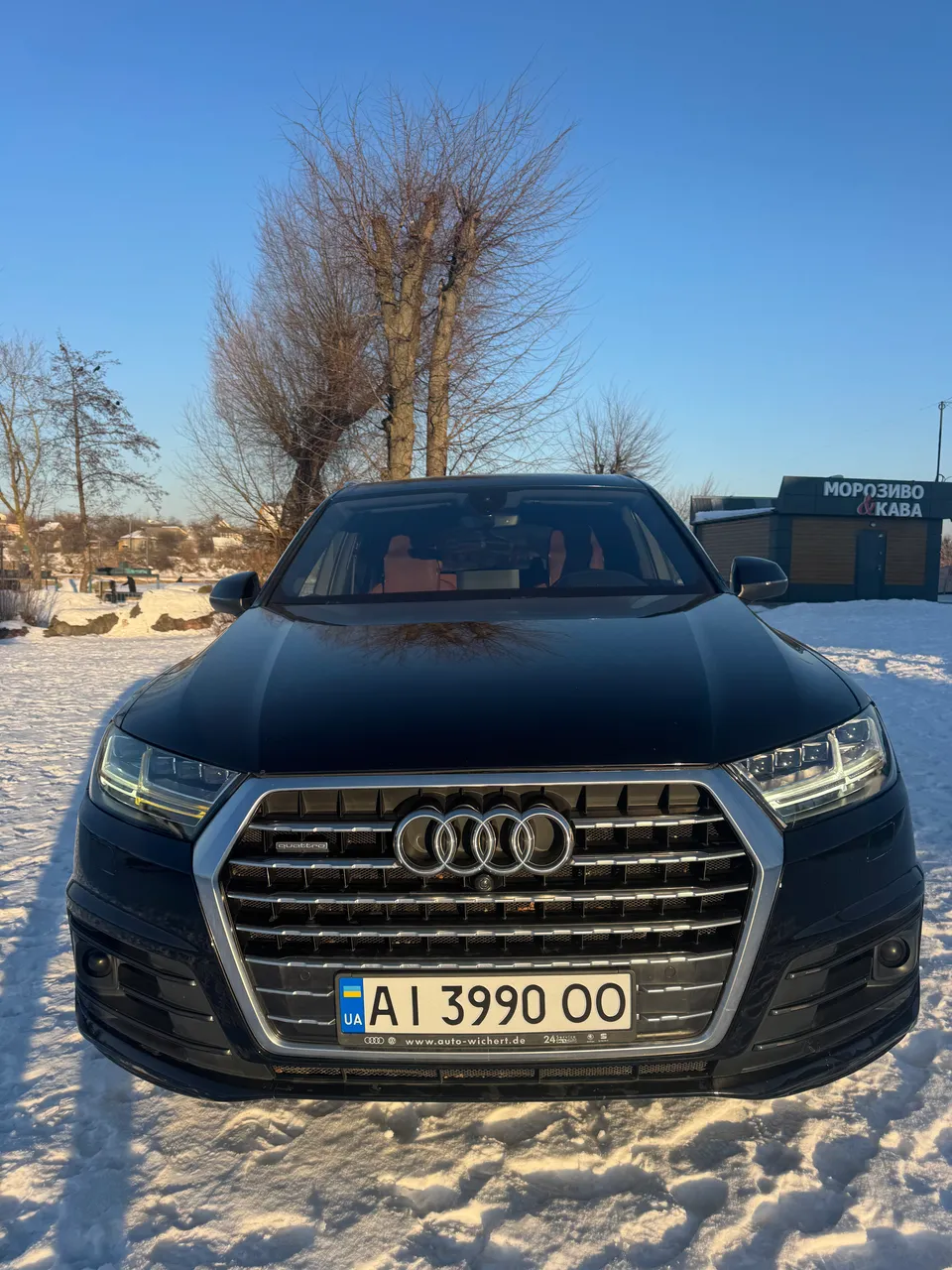 Audi Q7 - фото 1