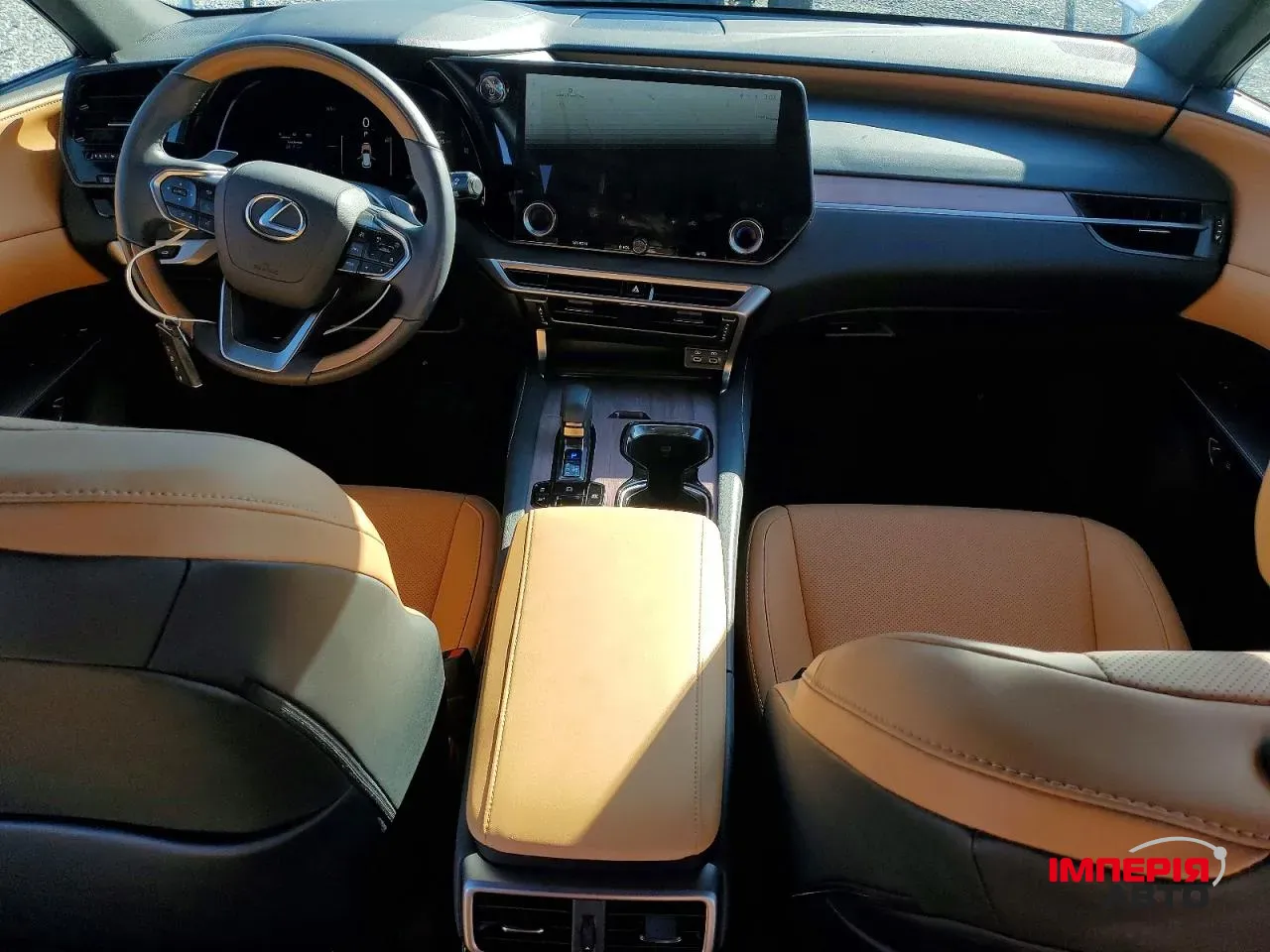 Lexus RX - фото 3