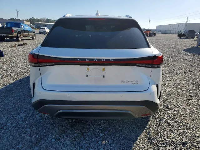 Lexus RX - фото 5