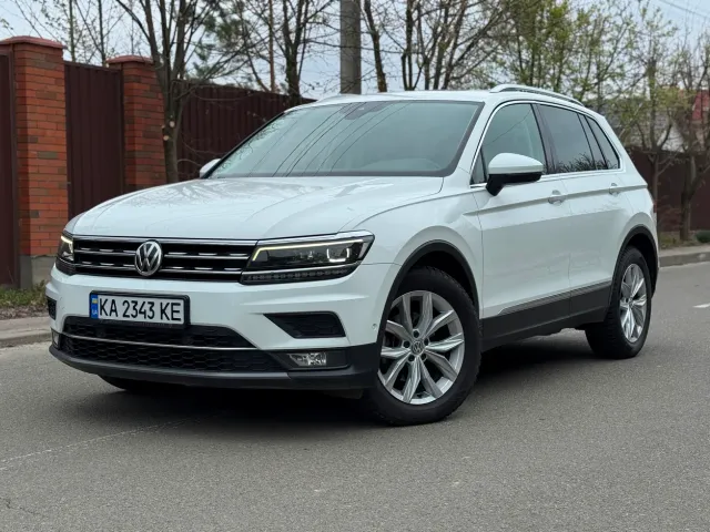 Volkswagen Tiguan - фото 4