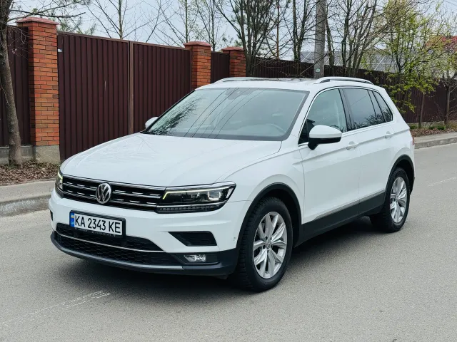 Volkswagen Tiguan - фото 5