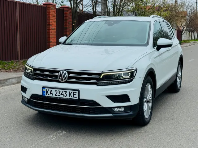 Volkswagen Tiguan - фото 3